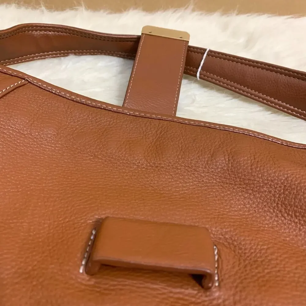 Elegant Brown Leather Hobo Bag - Picture 9 of 17